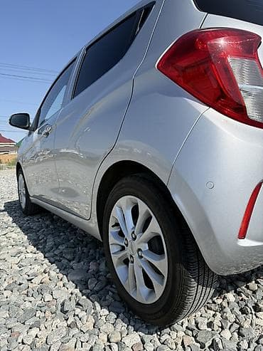 mini kuper: Chevrolet Spark: 2018 г., 1 л, Автомат, Бензин, Хэтчбэк — 5