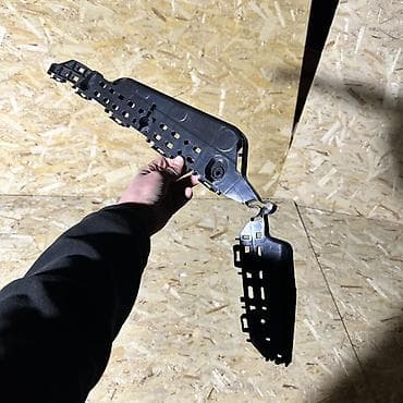 бампер малибу 2: Бампер Toyota — 4