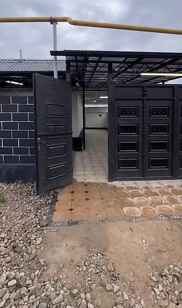 ищу дом новопавловка: 🏡 Продаётся дом в Новопавловке 📍 3-я улица от трассы 📐 Дом: 100 м² 🌿 — 7