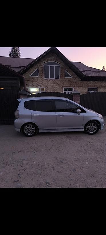 Транспорт: Honda Jazz: 2008 г., 1.5 л, Автомат, Бензин, Хэтчбэк — 5