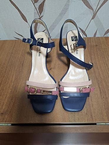 nerry kara: Женские босоножки Meray Kee - Модель: на устойчивом блочном каблуке - — 2