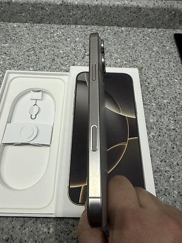 iphone 12 pro max ош: IPhone 16 Pro Max, Б/у, 512 ГБ, Natural Titanium, Коробка — 3
