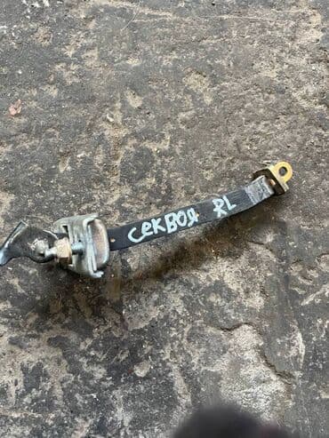 реставрация бронированных дверей: Toyota Sequoia ограничитель двери, Тойота Секвоя дверной ограничитель — 9