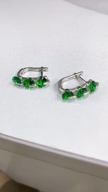 медные серьги: Серебряные серьги, Проба 925, Изумруд, Женские — 7