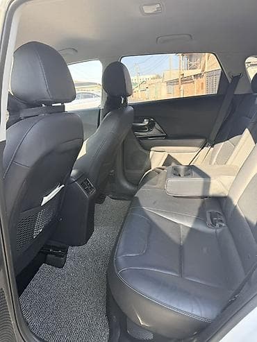 mersedes e320: Kia Niro: 2018 г., 1.6 л, Робот, Гибрид, Кроссовер — 5