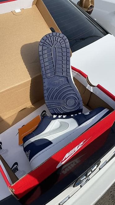 Мырзалардын бут кийими: Эркектердин кроссовкасы, 40, 40.5, Nike, Жаңы, түсү - Көк, Өзү алып кетүү — 3