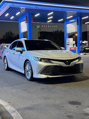 Toyota Camry: 2019 г., 2.5 л, Автомат, Бензин, Седан — 1