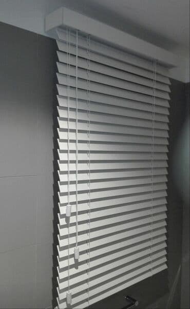 ремонт рол штор: Различные виды жалюзи, представленные в широком ассортименте. Включают — 2