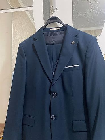 Мужская одежда: Мужской костюм-тройка AGIM, темно-синий - Комплектация: пиджак — 3