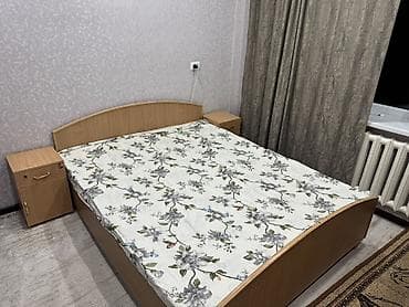 Другая мебель: Спальный гарнитур в светлом дубовом оттенке (ЛДСП). Состав: - — 3