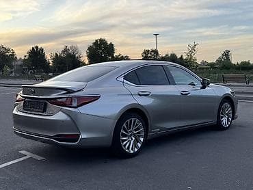 пружины лексус: Lexus ES: 2022 г., 2.5 л, Автомат, Гибрид, Седан — 4