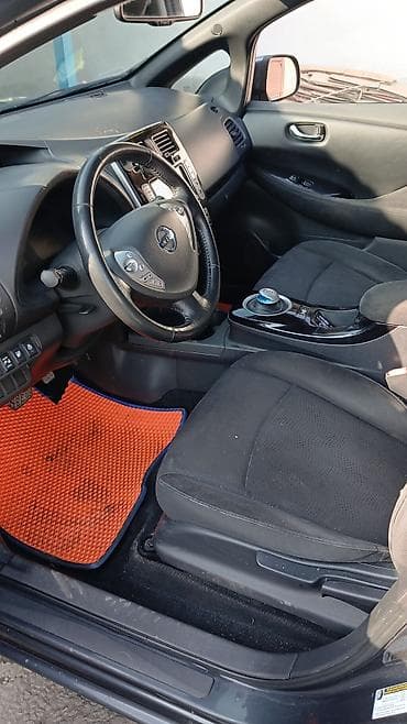 электромобиль ниссан леаф: Nissan Leaf: 2013 г., Электромобиль, Хэтчбэк — 5