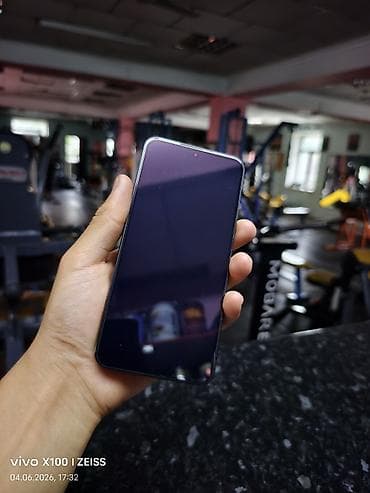 сяоми машина: Xiaomi, 15, Б/у, 256 ГБ, цвет - Серый, 2 SIM — 4