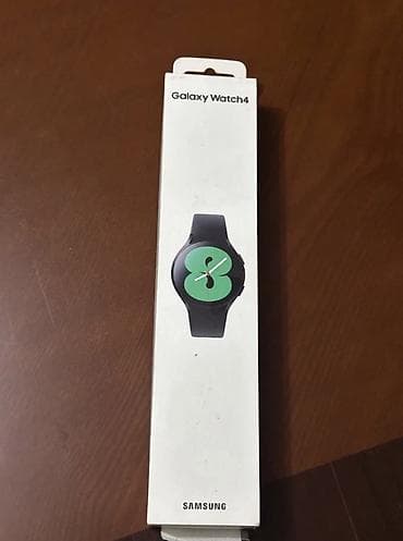 Samsung Galaxy Watch4 (черный) Б/У - Смарт‑часы серии Galaxy Watch4