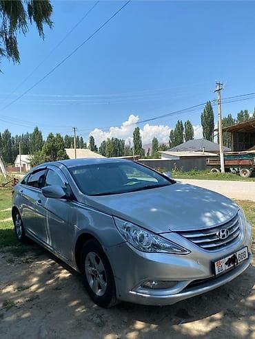 Hyundai Sonata: 2014 г., 2 л, Автомат, Газ, Седан — 1