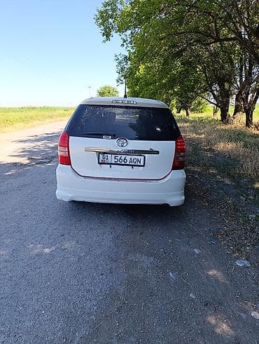 mini kuper: Toyota WISH: 2004 г., Автомат, Бензин, Универсал — 3