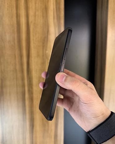 Уюлдук телефондор жана аксессуарлар: Poco M7, Колдонулган, 128 ГБ, түсү - Кара, 2 SIM — 4