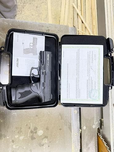 Пилы: Стартовые/шумовые пистолеты в комплекте с кейсами и документацией. 1) — 2