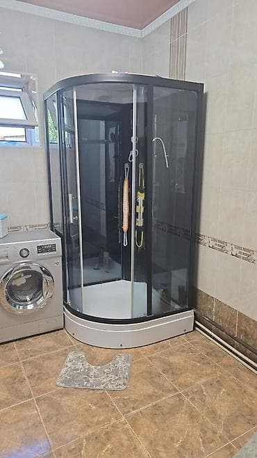 двери входные б: Душевая кабина Полукруглая, Покрытие: Тонированное — 1