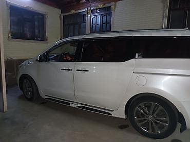 Транспорт: Kia Carnival: 2017 г., 2.2 л, Автомат, Дизель, Лимузин — 4