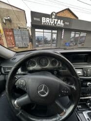 полироль авто: Mercedes-Benz E-Class: 2009 г., 2 л, Автомат, Бензин, Седан — 13