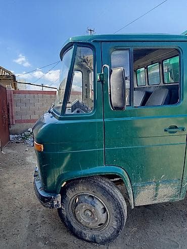 прицеп на атего: Грузовик, Mercedes-Benz, Стандарт, 4 т, Б/у — 2