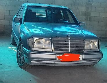 forester 2020: Mercedes-Benz W124: 1989 г., 2.3 л, Ручные, Бензин, Седан — 1