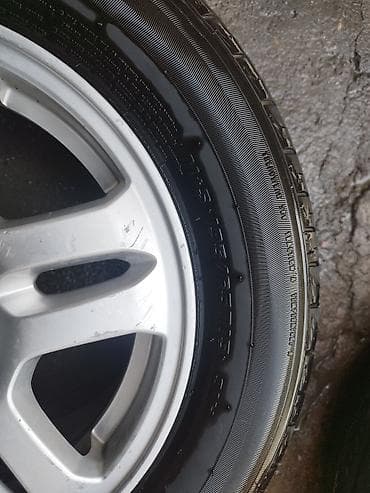 r15 фит: Комплект из 4 легкосплавных дисков Honda с шинами. шины почти новые в — 4