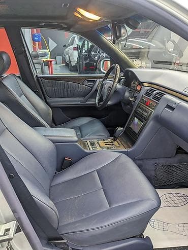 tesla model 3: Mercedes-Benz E-Class: 2000 г., 3.2 л, Автомат, Бензин, Седан — 7