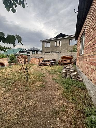 Продается дом в г.Бишкек ж/м Ак Ордо по ул.Курманжан-Датка.(Барпы — 6