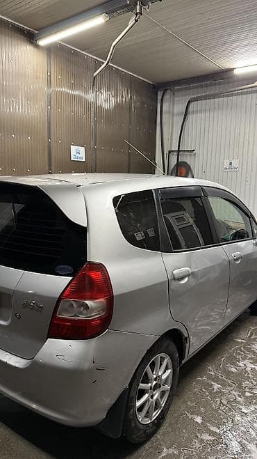 magi: Honda Fit: 2003 г., 1.3 л, Автомат, Бензин, Хэтчбэк — 3