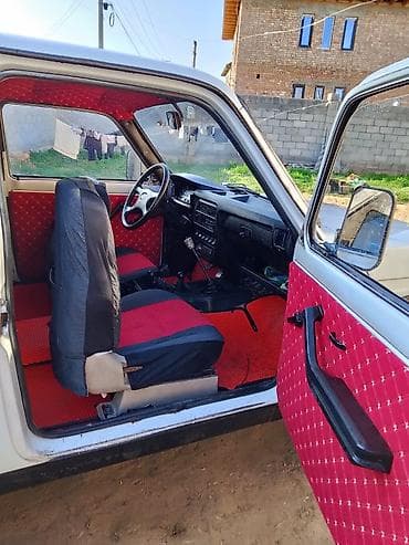 улитка спринтер: ВАЗ (ЛАДА) 4x4 Нива: 2000 г., 1.7 л, Внедорожник — 9