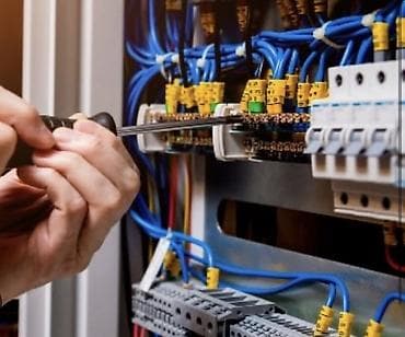 erl group: Электромонтажные работы и сборка электрощитов Услуги: - — 2