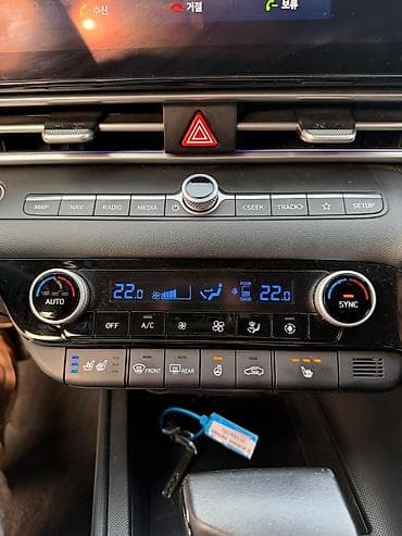 hundai gets: Hyundai Avante: 2021 г., 1.6 л, Вариатор, Гибрид, Седан — 9