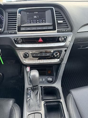 авто byd: Hyundai Sonata: 2019 г., 2 л, Автомат, Газ, Седан — 8