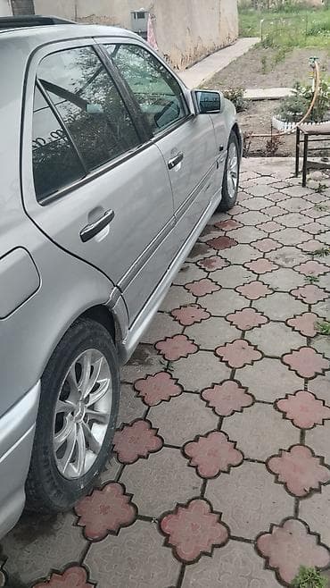 продаю аварийный спринтер: Mercedes-Benz C-Class: 1995 г., 1.8 л, Автомат, Бензин, Седан — 2