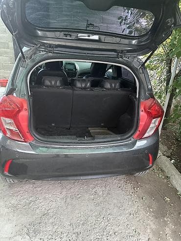 spark 2017: Chevrolet Spark: 2018 г., Автомат, Бензин, Хэтчбэк — 7