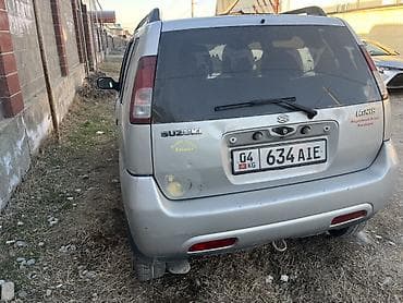 skoda yeti: Suzuki Ignis: 2002 г., 1.3 л, Механика, Бензин, Хэтчбэк — 3