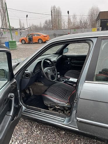 BMW: BMW 5 series: 1989 г., Седан — 5