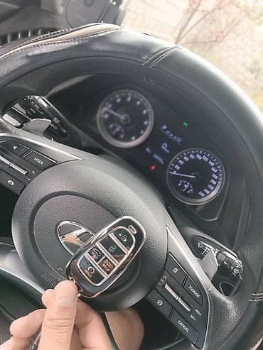 Hyundai Sonata: 2019 г., 2 л, Автомат, Газ, Седан — 7
