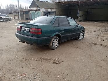 Volkswagen Passat: 1995 г., 2 л, Механика, Бензин, Седан