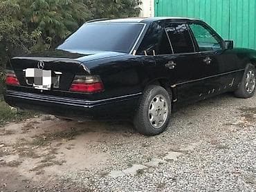 Продажа авто: Mercedes-Benz W124: 1992 г., 2.2 л, Механика, Бензин, Седан — 3