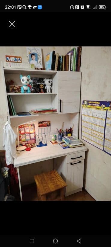 абуди а4: Письменный стол, Б/у — 2