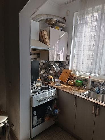 жил массив умут: 1 комната, 45 м², 106 серия улучшенная, 2 этаж — 4