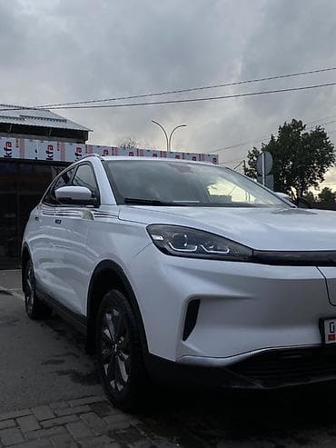 byd w6: Weltmeister EX5, 2021 г., 70000 км — 1