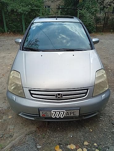 Honda Stream: 2002 г., 2 л, Минивэн — 5