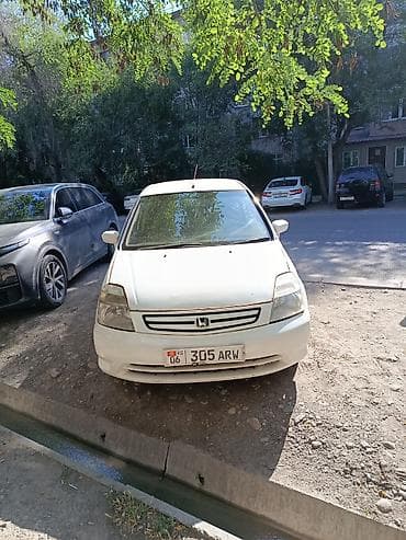 Honda Stream: 2001 г., 2 л, Типтроник, Бензин, Универсал
