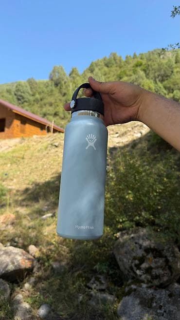 термобутылка: Термобутылка Hydro Flask с крышкой-переноской - Объем: ориентировочно — 3
