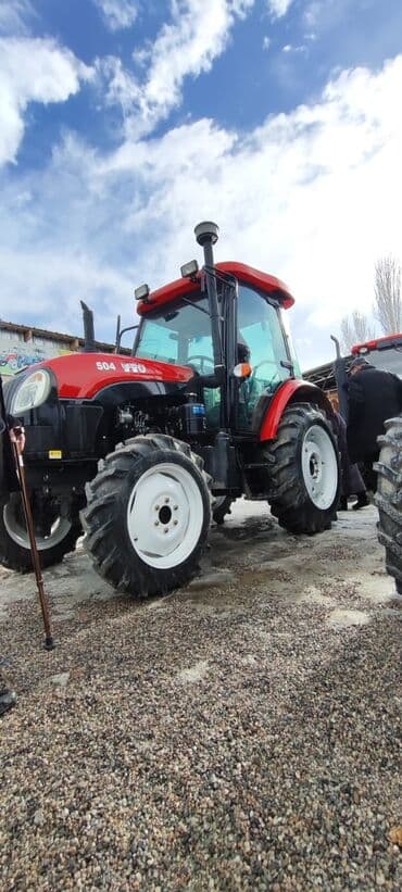 продаю в связи с переездом: Трактор FOTON MF 504 (4x4) - Полный привод 4WD, ведущие передние и — 1