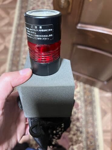 Фонарик с чехлом для мерседеса 220, 211, 210 японский, на батарейках